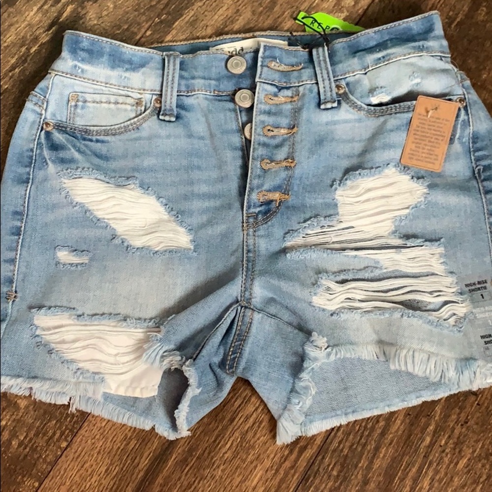 ripped and stretchy jean shorts